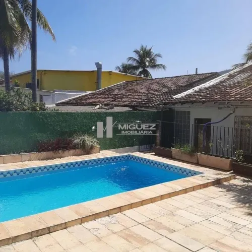Oportunidade para locação comercial Casa completa, 3 quartos, suite, 3 vagas com espaço go
