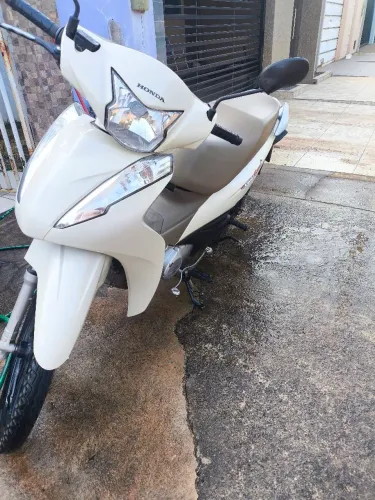 Vendo moto