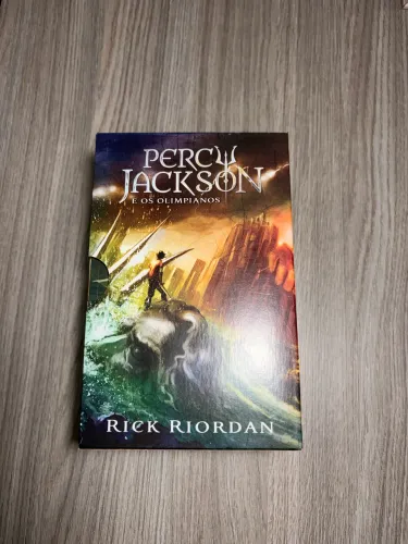 Box Livros Percy Jackson e os Olimpianos
