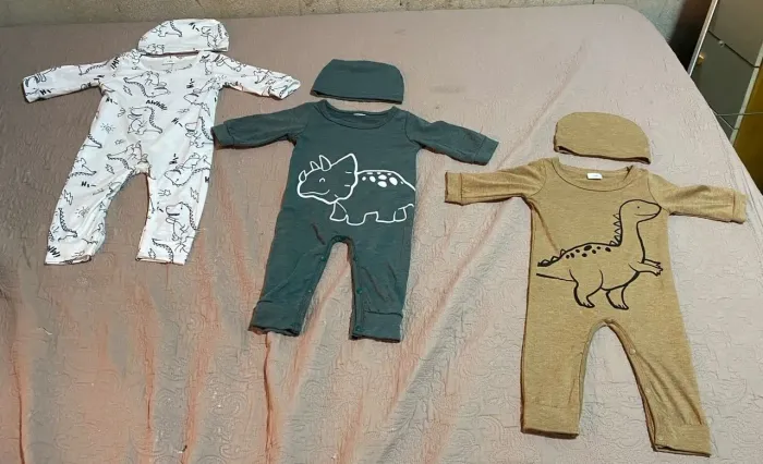 Roupa para neném de 1 a 3 meses