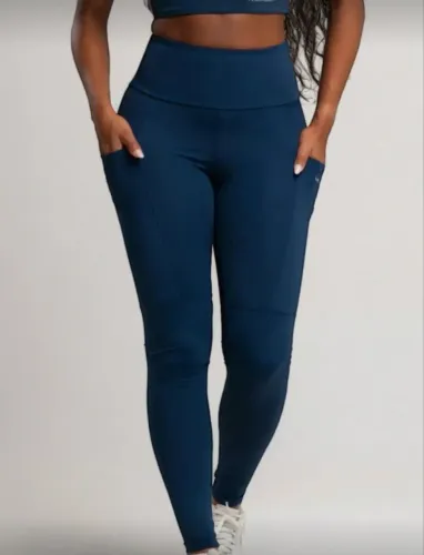 Calça Legging com Bolso e Zero Transparência Poliamida - TAM M - azul marinho 