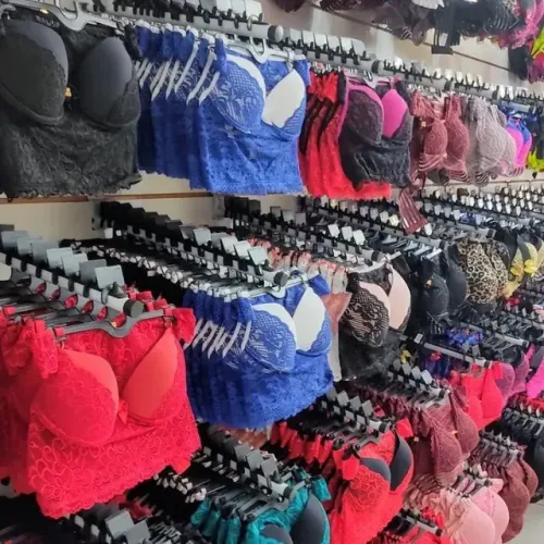 Vendo estoque de conjunto de lingerie variados e calcinhas unitárias a preço de fábrica