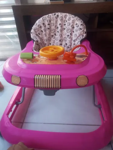 Andador com música