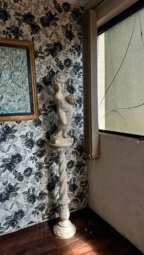 Peça de mármore
