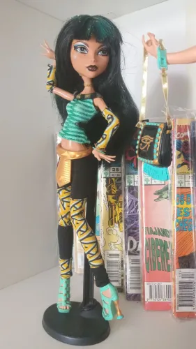 MONSTER HIGH - Cleo DeNile (School's Out)