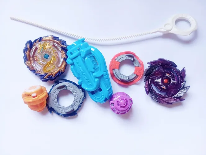 Beyblade Burst Hasbro Lote Mirage fafnir f6 e Super Satomb S6satomb s6
