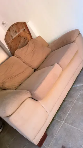 Sofá Acolchoado 300,00
