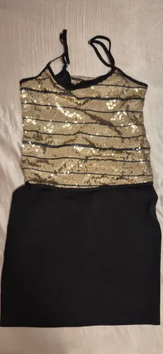 Vestido de preto para festa