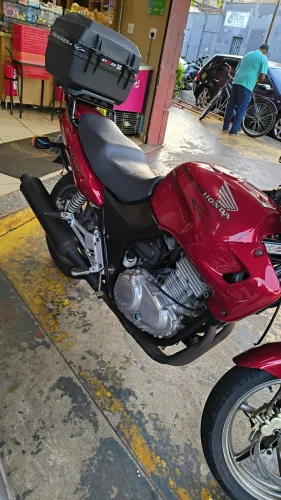 CB 500 2001 antiga 