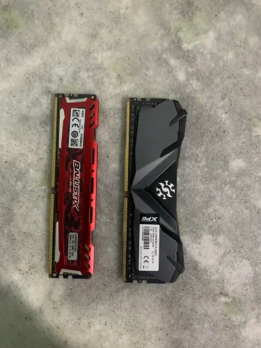 Memórias ram 8gb (xpg) 4gb (ballistix)