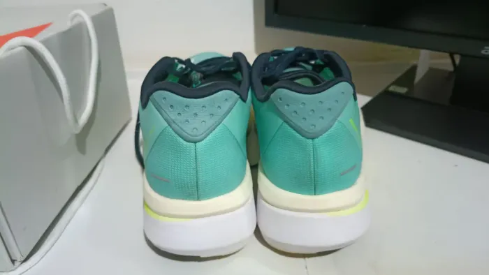 Adizero Boston 13