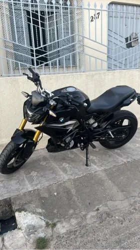 BMW G310R