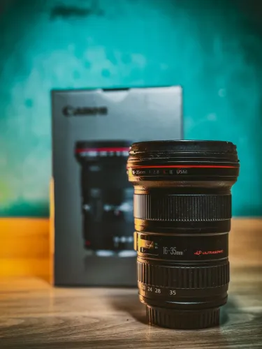 Lente Canon EF 16-35mm f/2.8L II USM