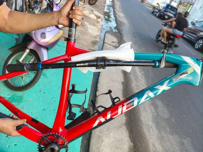 Frameset quadro, pedivela e cockpit MTB Audax Auge 40 L/19
