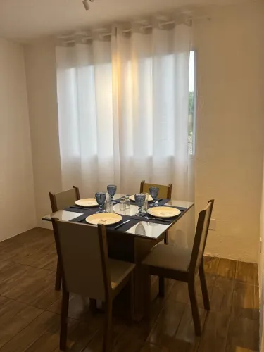 Òtimo Apartamento de 2 Dormitórios Proximo a Unirittter - FAPA em Porto Alegre