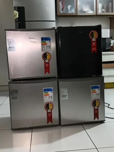 Frigobares semi novos
