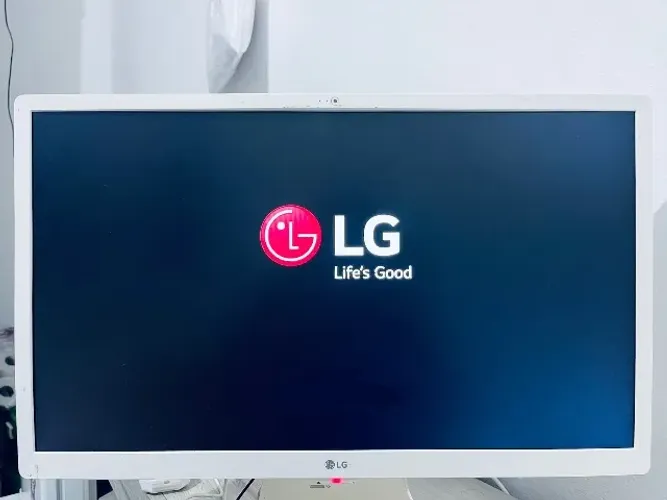  LG All in One 24? Full HD | i5 | 8GB RAM | HD 1TB