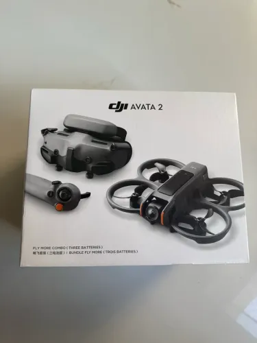 Drone Dji Avata 2 (Fly More Combo) LACRADO