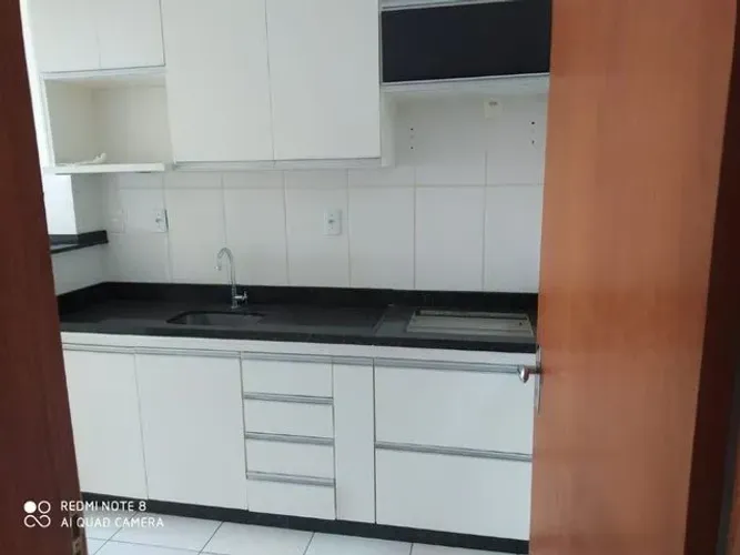 Casa com 2 Quarto(s) e 2 banheiro(s) para Alugar, 50 m² por R$ 1280 / Mês