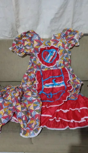 Vestido caipira Tam 16