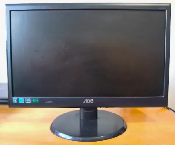 Monitor AOC E950SW 18,5" HD+
