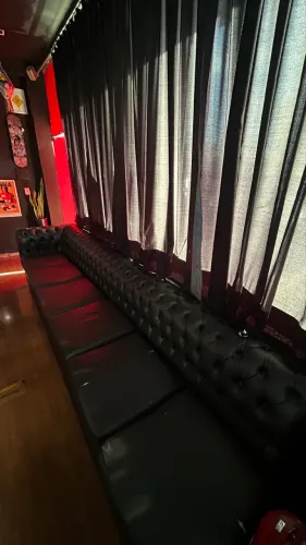 Sofá Chesterfield Preto Premium 3,60m - Excelente Estado - Aceito Cartão