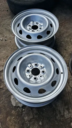 Roda fiat strada aro 14 e 15