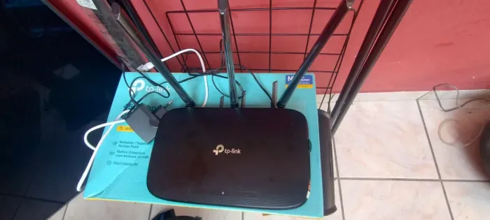 Roteador/Repetidor TP-Link 450 Mbps ? NOVO