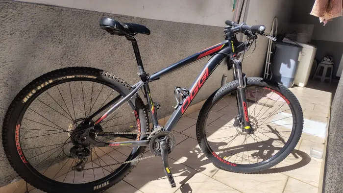 BICICLETA OGGI ARO 29 FREIO HIDRÁULICO 