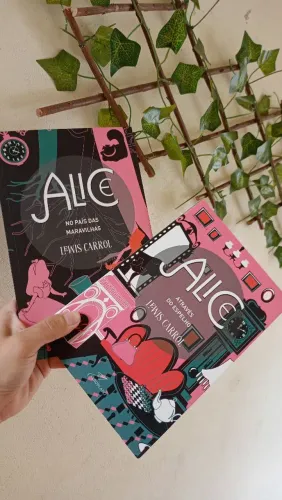 COLEÇÃO ALICE NO PAÍS DAS MARAVILHAS