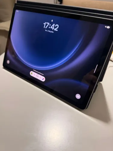 Tablet Samsung Galaxy Tab S9 FE 128GB Com S Pen Original (usado)