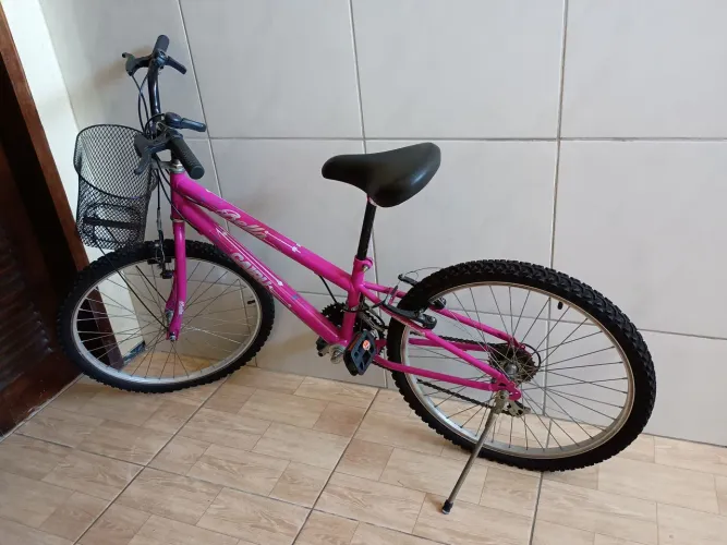 Bicicleta feminina aro 26
