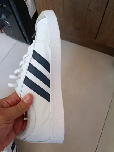 Tênis Adidas original tam. 43