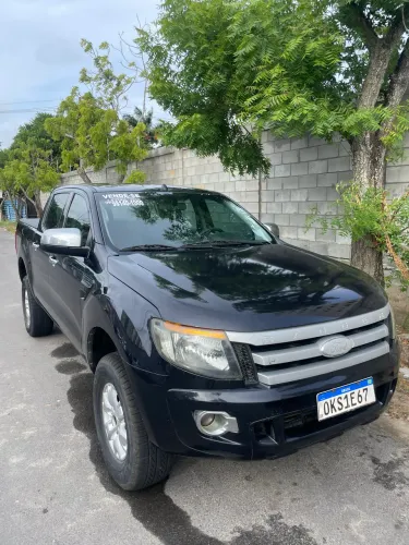 Ford Ranger XLS 2.5 16V 4X2 CD Flex 2013