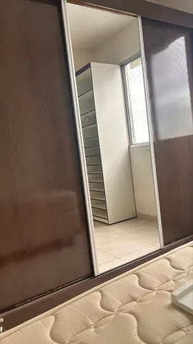 Guarda Roupa porta de espelho