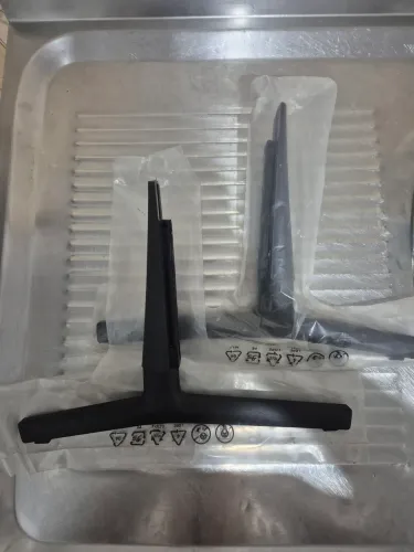  PÉS DA SAMSUNG 65",ORIGINAL DE FÁBRICA,EMBALAGEM LAGRADA MODELO: UN60BU8000G VALOR:59,99