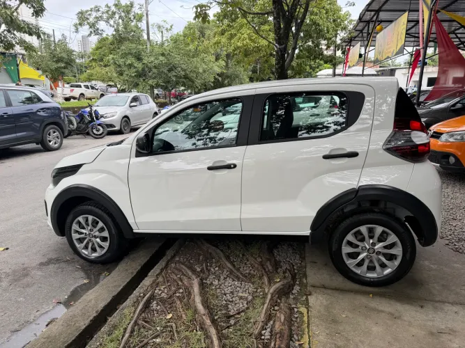 Fiat Mobi Like 1.0 Fire Flex 5P. 2025