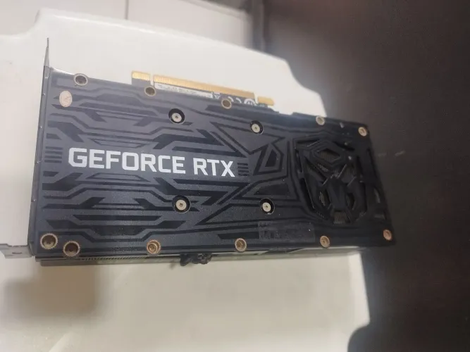 GeForce RTX 3060TI com defeito