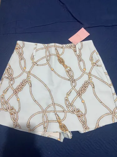 Shorts saia lança perfume 40