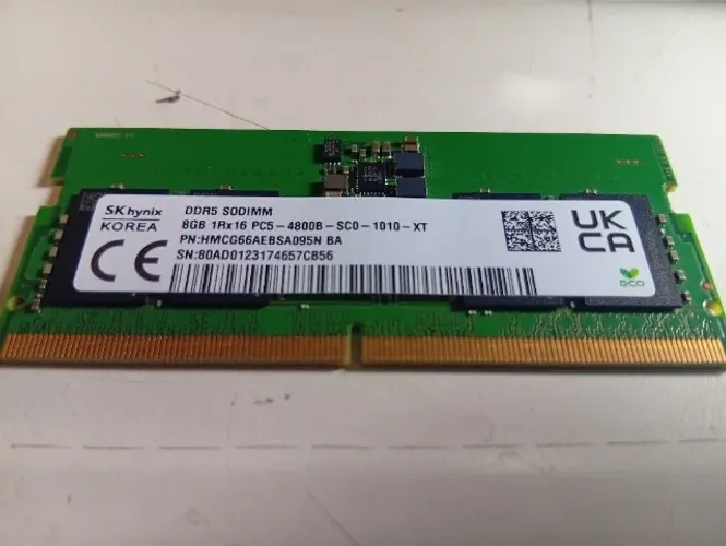 Memoria DDR5 8 GB SODIMM 4800 SK Hynix - notebook