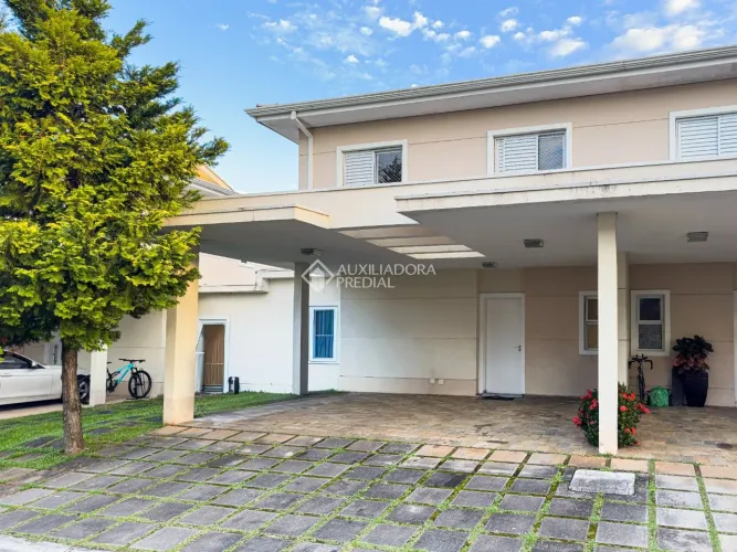 Sobrado à venda no bairro Demarchi com 177 m² e 3 dormitórios/quartos disponíveis.