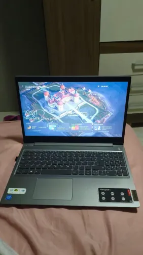 NOTEBOOK Lenovo Ideapad 3i.
