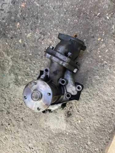 bomba dagua hyundai hr 2,5/8v original