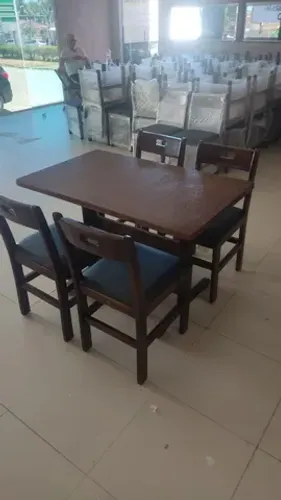 Fábrica de Jogos de Mesas e Cadeiras para Restaurantes