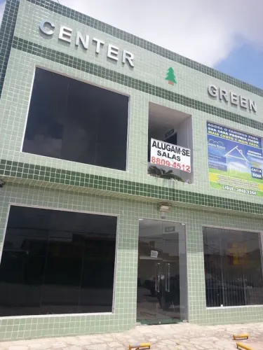 Salas Comerciais em Empresarial no Bairro do Castelo Branco