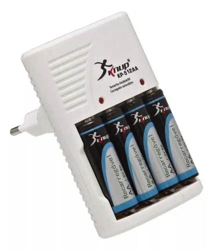 it Carregador Bivolt com 4 Pilhas AA Recarregáveis Knup - Solução Sustentável Loja Coimbra