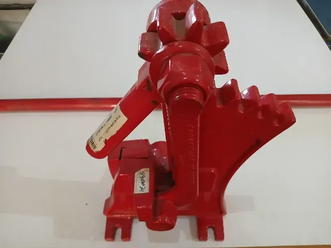 Tesoura para cortar vergalhão ate 5/8 polegada (16m.m)  manual nova número 2 marca Motomil