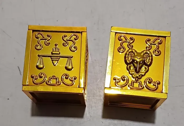 Mini Pandora Box St Shinetime 4.5 cm Mú Áries  e Dhoko de Libra