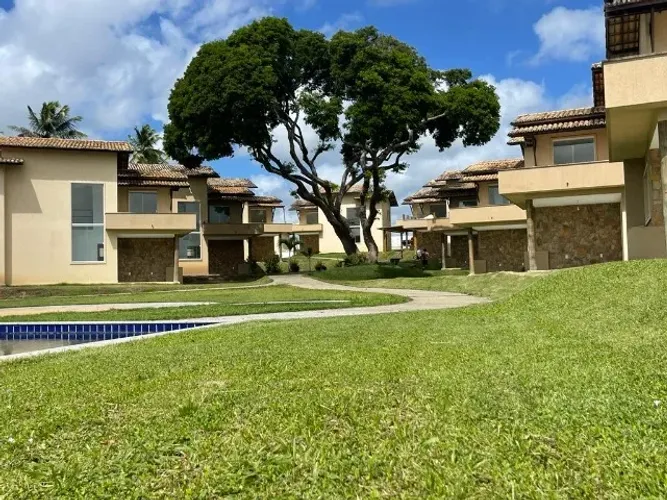 Duplex em Condomínio Exclusivo na Lagoa do Bonfim