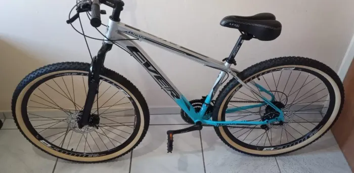 BICICLETA ARO 29 EM ALUMÍNIO 21 MARCHAS - 10X sem juros SHIMANO 